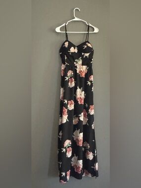 Black Floral Strapless Maxi Dress with Pockets